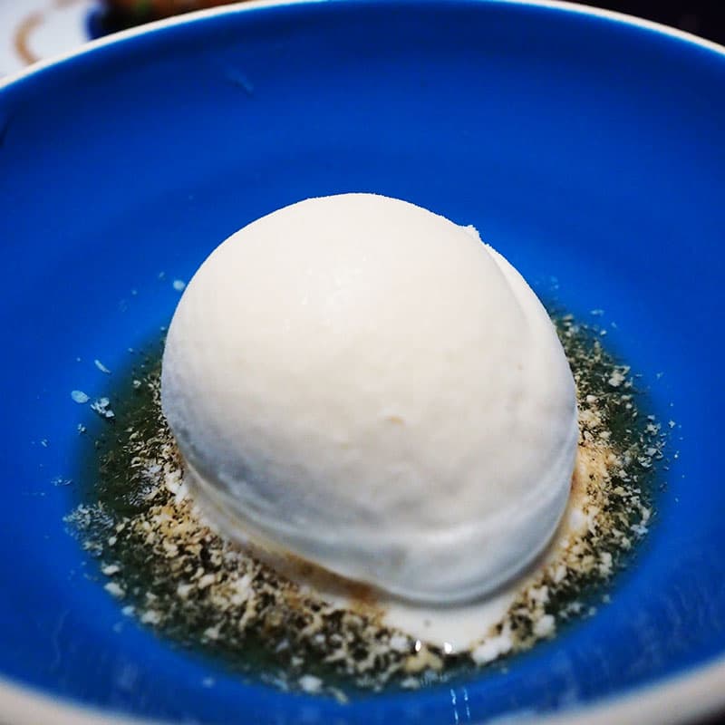 銅鑼灣甜品店 eat darling eat