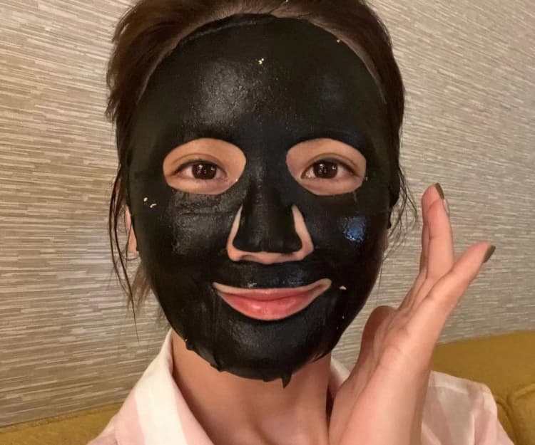 23歲女網購美白面膜出事致腰腿痠痛、中毒損腎？11款好用安全美白面膜推薦清單 消委會檢測不含致敏成分