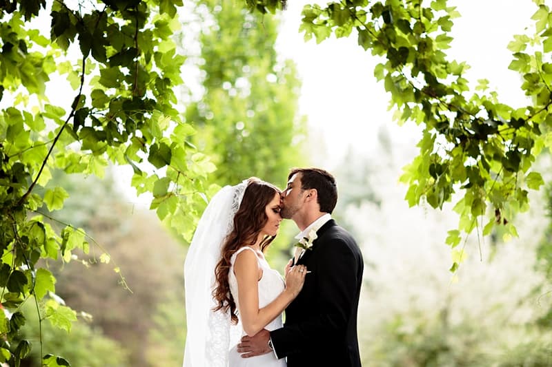 情人節結婚人數跌六成？