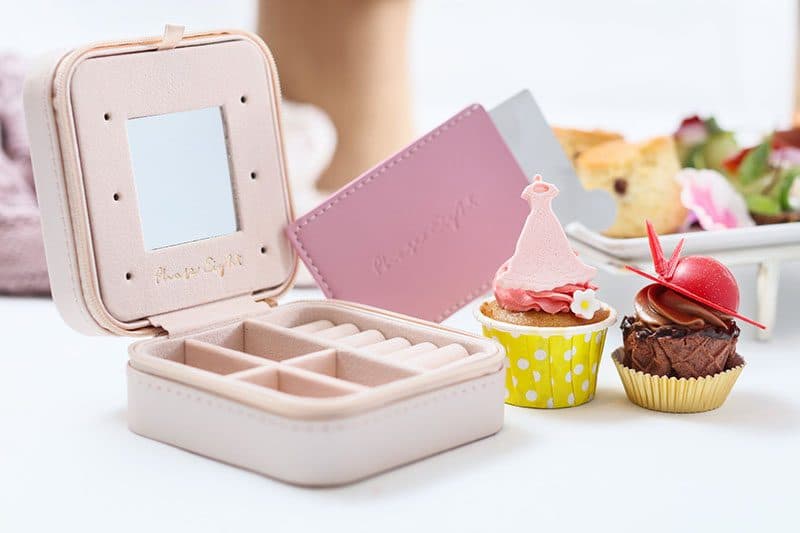 Phase Eight GWP Mirror and Accessories Box