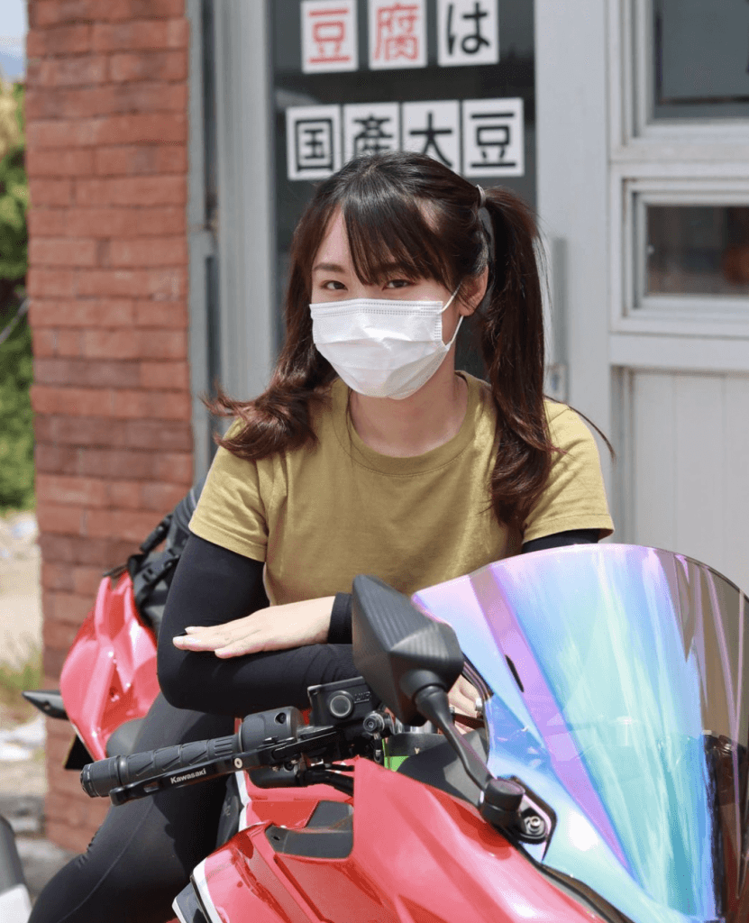 【勁騎26】MIRROR成員王智德Alton同火辣女騎士約會 性感身材成焦點!遭網民起底IG曝光
