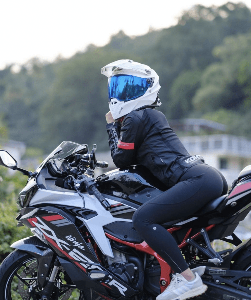 【勁騎26】MIRROR成員王智德Alton同火辣女騎士約會 性感身材成焦點!遭網民起底IG曝光